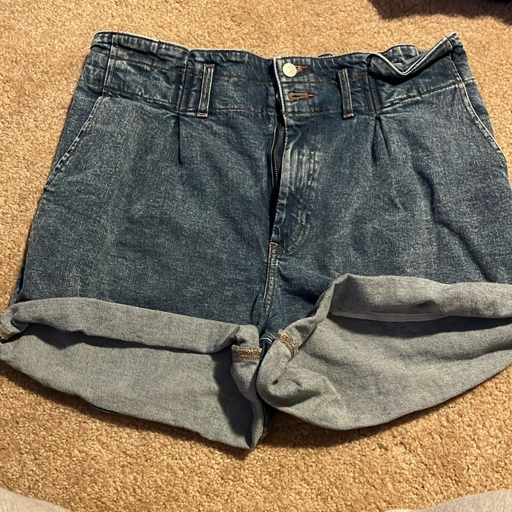 Express - Casual Denim Shorts